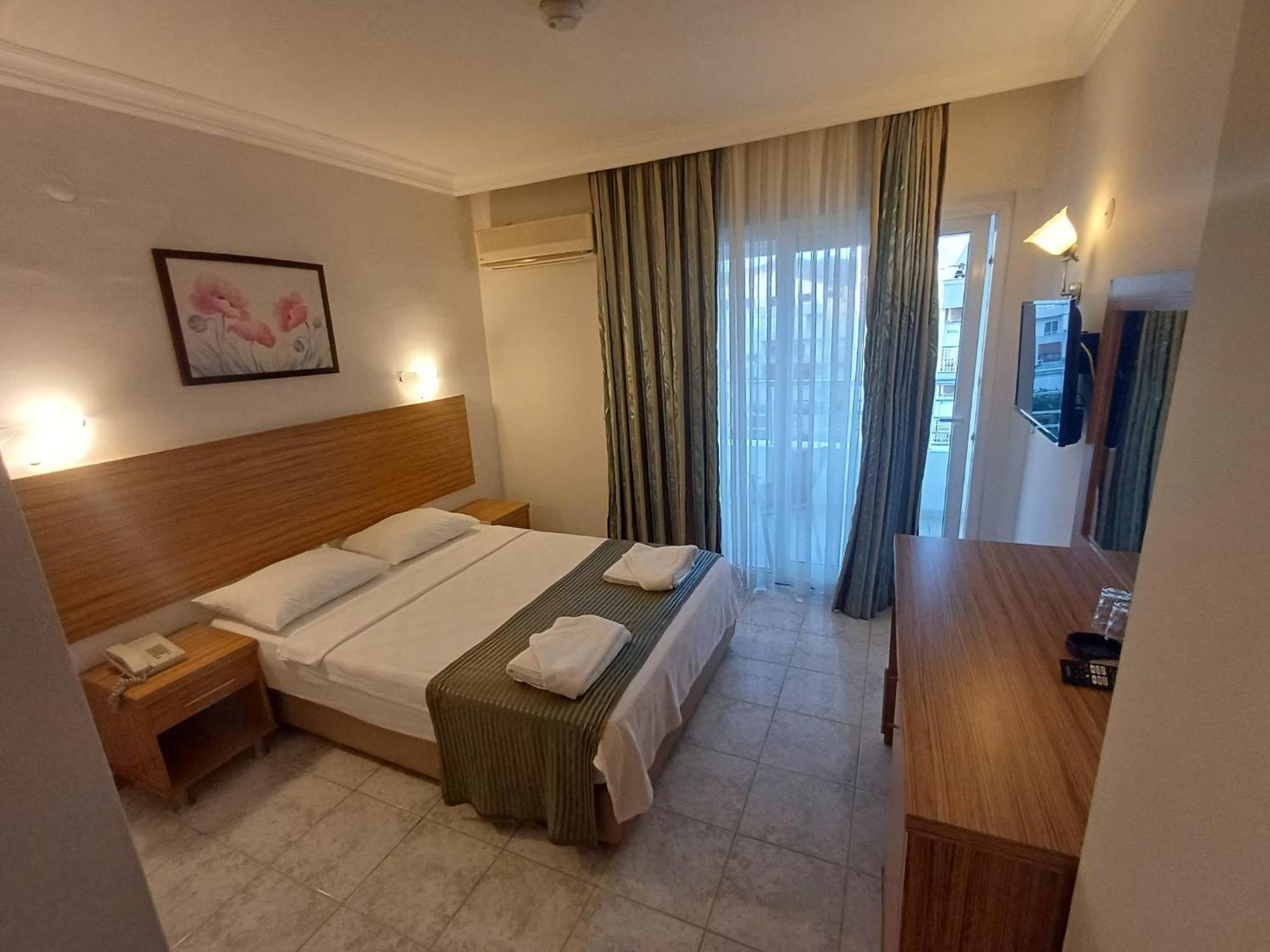 Mert Seaside Hotel (Adults Only) Marmaris Extérieur photo